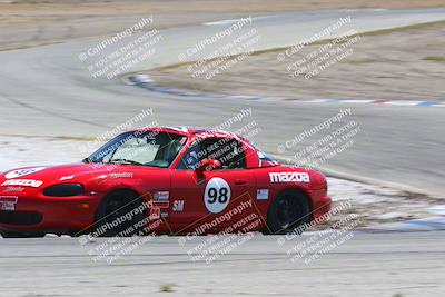 media/May-01-2022-CalClub SCCA (Sun) [[03a481c204]]/Group 5/Race (Offramp)/